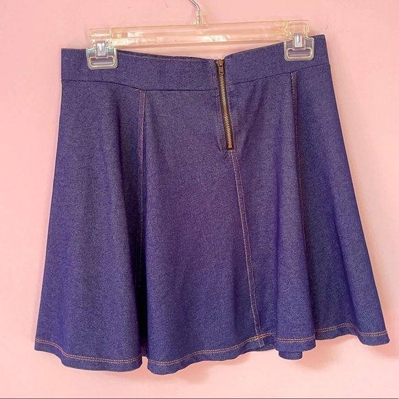 ❤️ 🆕 H&M Short skater skirt blue small soft fabric 🔥✨🔥 - Picture 6 of 8